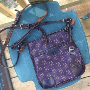 ‼️SOLD‼️ Dooney & Bourke Crossbody bag